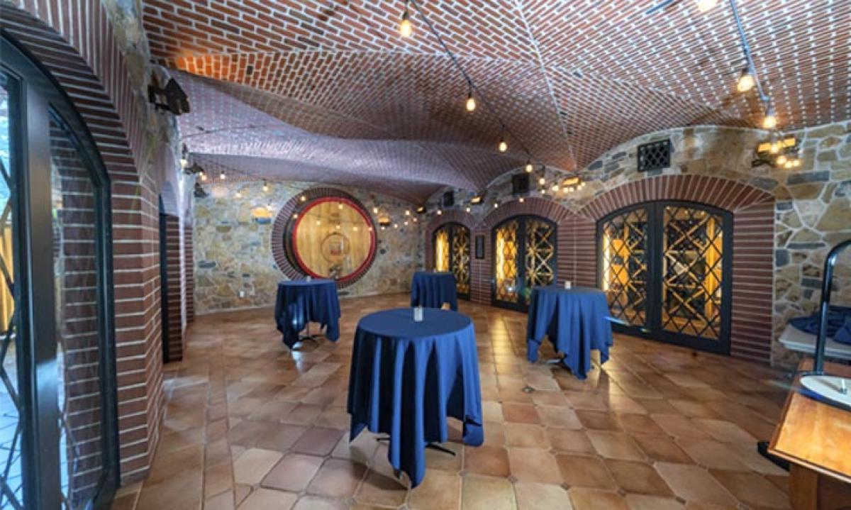 Knoebel Events, Banfi Wine Cellar